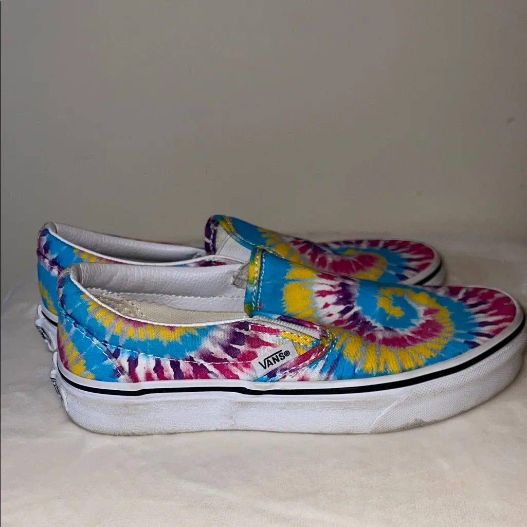Vans Classic Slip-On Shoes – Tie-Dye Spiral – Women’s 5 / Men’s 3.5 - Image 6