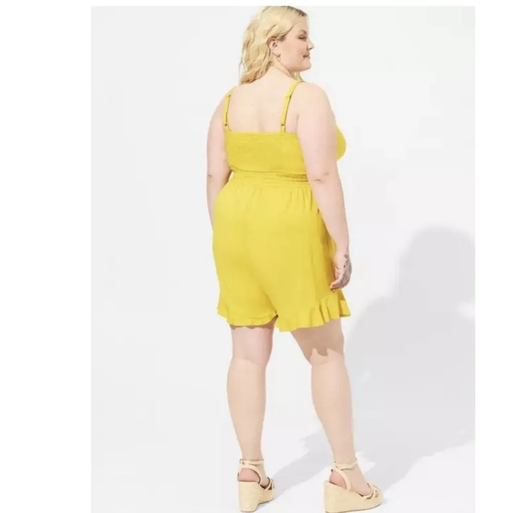 Torrid Bright Yellow Challis Smocked Sleeveless Tie Front Romper Size 4X Pockets - Image 4