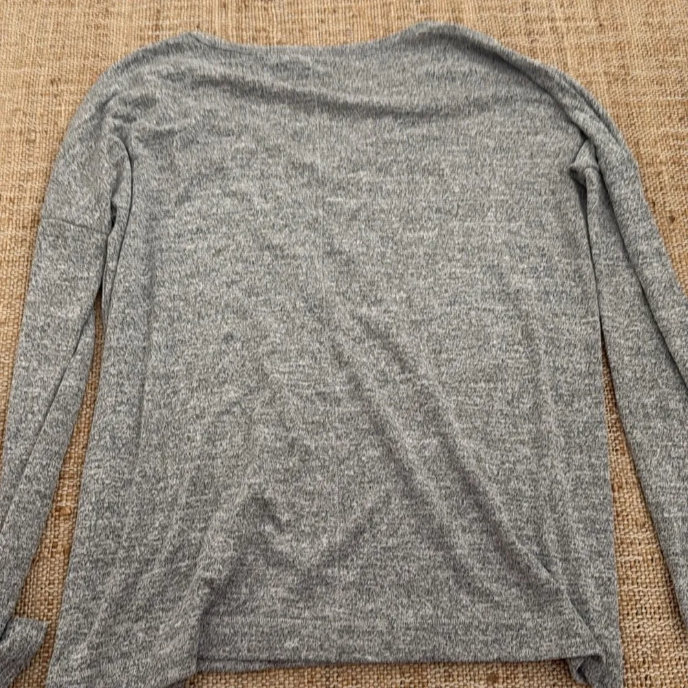 Rag & Bone Gray V-Neck Sweater Womens Size Medium - Image 7