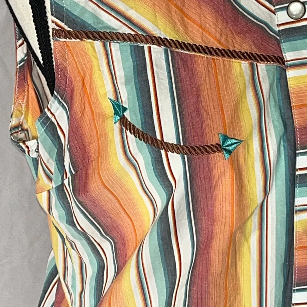 Rock & Roll Cowgirl Sleeveless Western Yoke Shirt w/Pearl Snaps Stripe Serape - Image 3