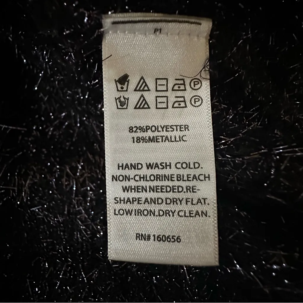 Rachel Zoe Navy Short Sleeve Metallic Fuzzy Knit Top Medium NYE Holiday - Image 7