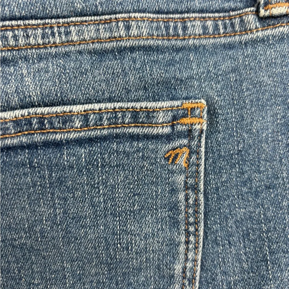 Madewell Women's Raw Hem Kick Out Cropped casual blue denim Jeans size 20(35) - Image 11