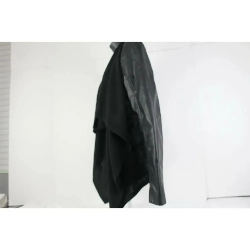 ladies GUESS Leather  jacket size M - Image 6