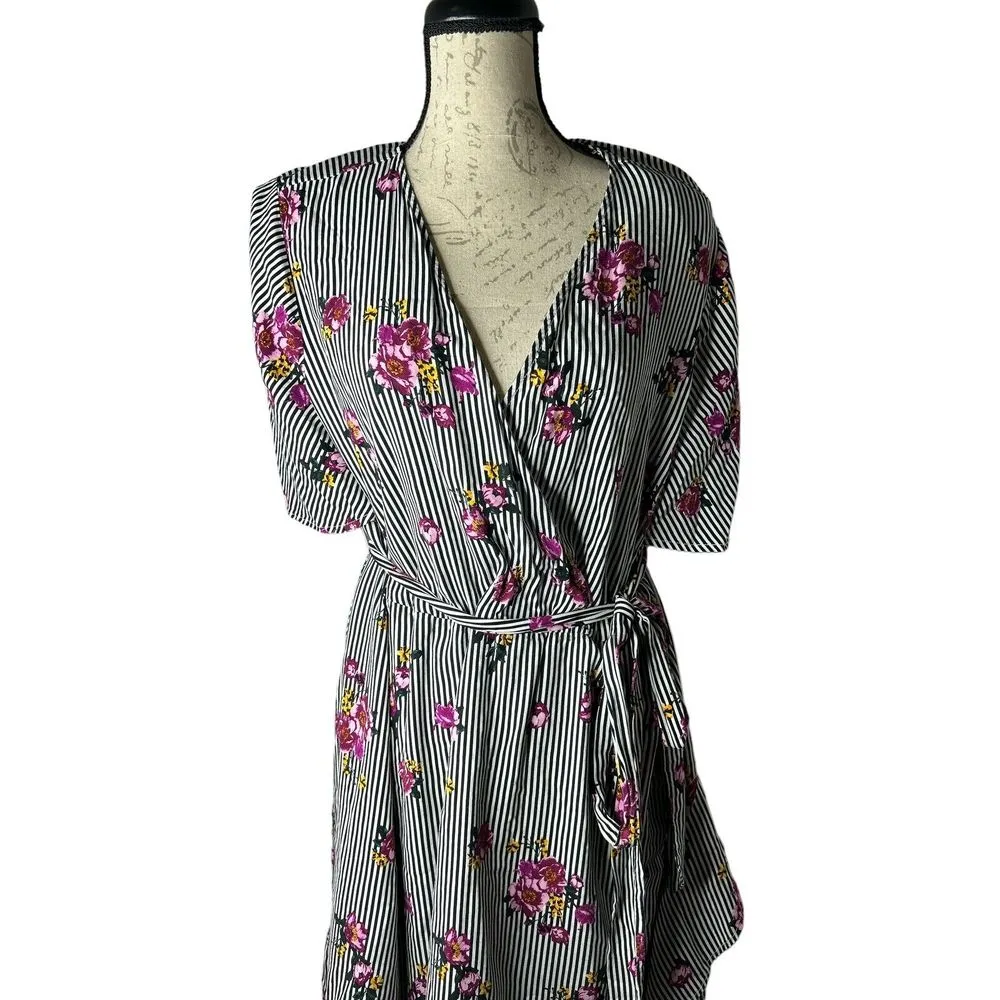 Torrid Mini Challis Wrap Dress‎ Stripe Floral Faux Wrap Flowy Womens Plus Size 4 - Image 2