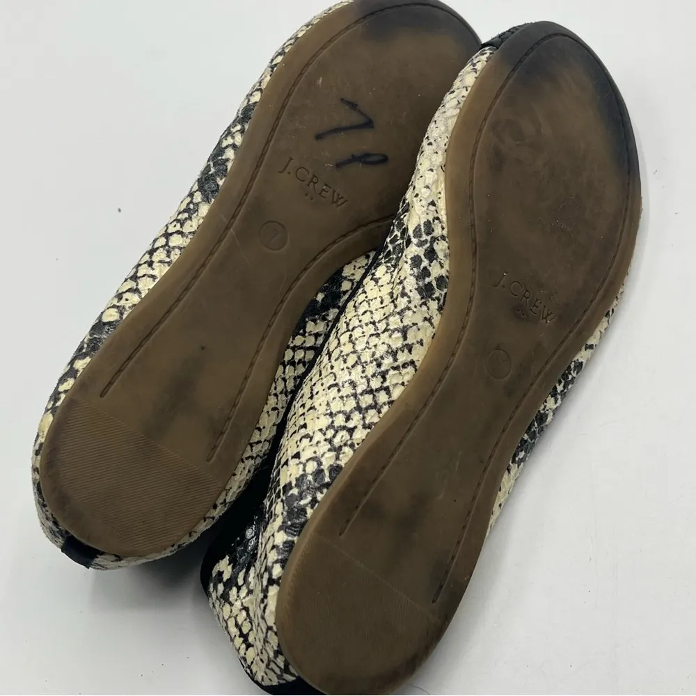 J Crew Factory Sz 7 Ballet Flats Slip On Shoes Snakeskin Print Black Cream - Image 9