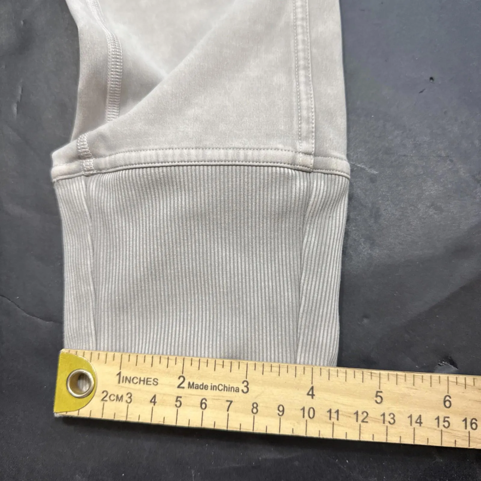 Gray Lululemon Athletic Casual Gym Running Yoga Pants Leggings Women's Size 4 - Image 8