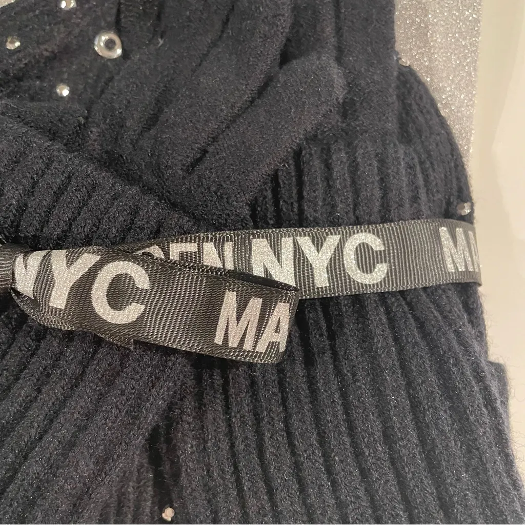 Madden NYC Warm Grommet Rhinestone Studded Beanie & Cuffed Glove NWT Black - Image 6