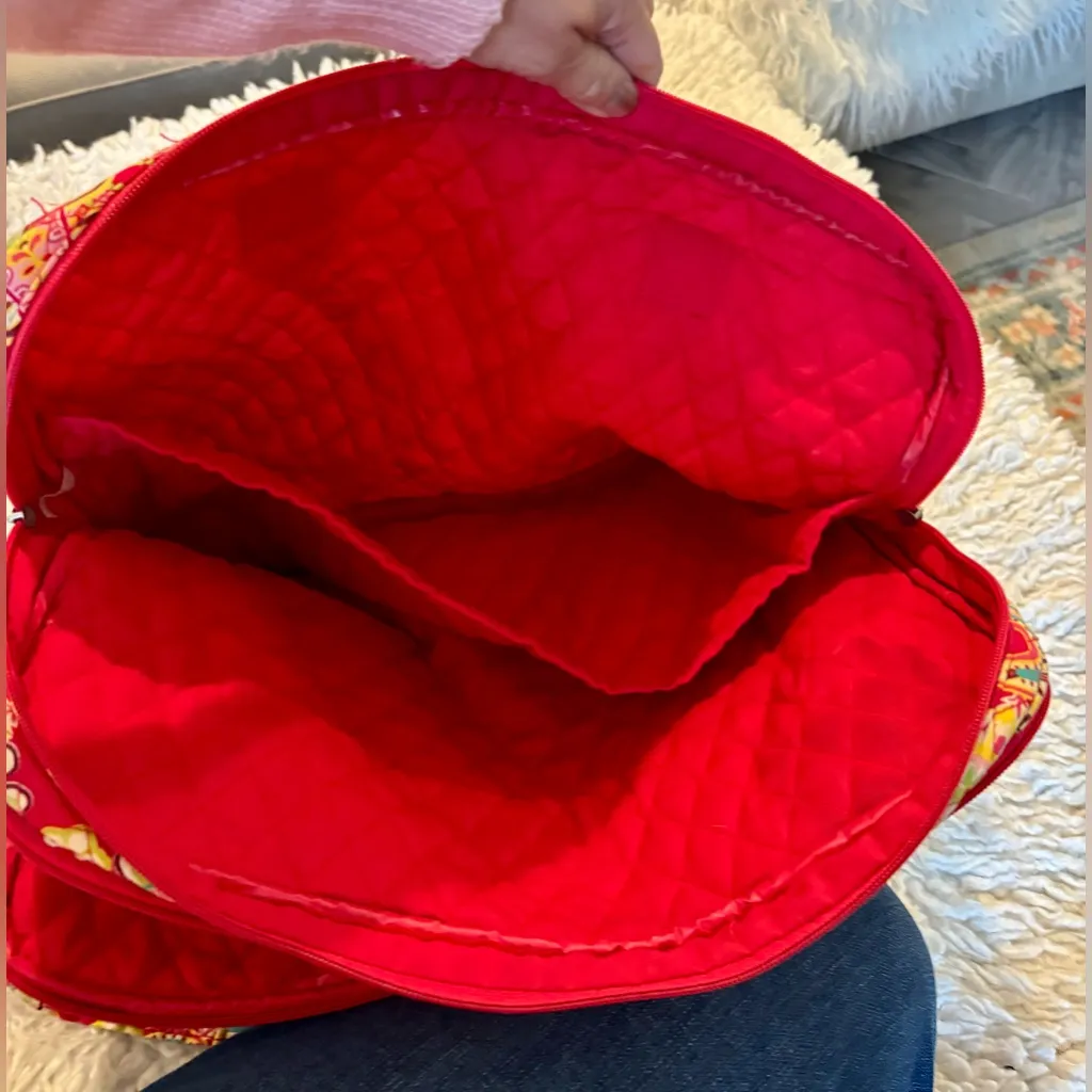 Vera Bradley Red Paisley Crossbody Laptop Document Bag - Image 4