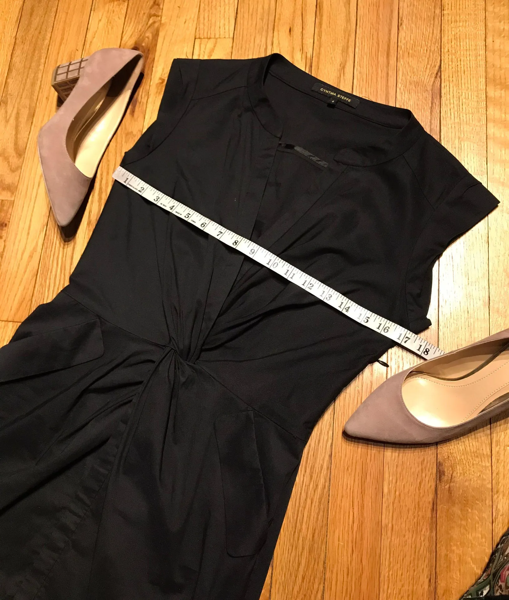 Knot Twist Bodice Shift Sheath Little Black Dress  - Image 7