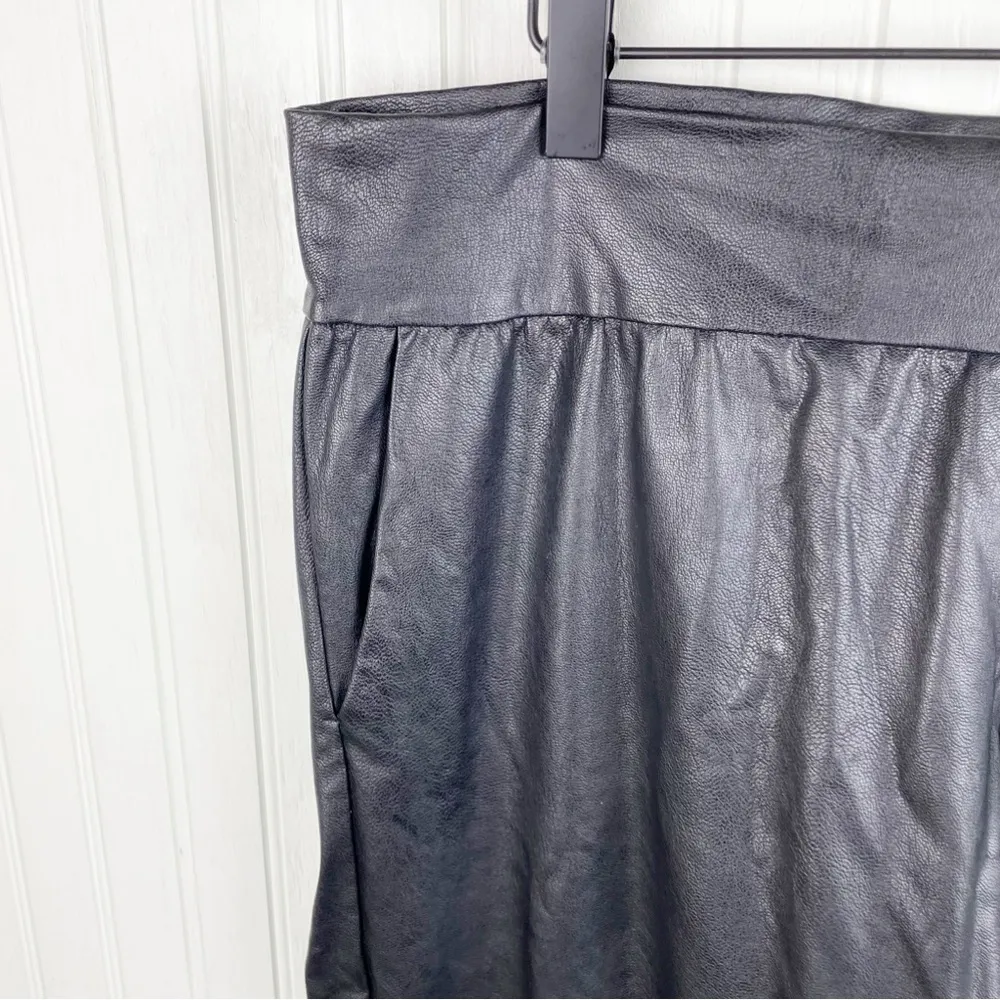 Commando Black Faux Leather Joggers Four Way Stretch Pockets Women's Size XL - Image 5