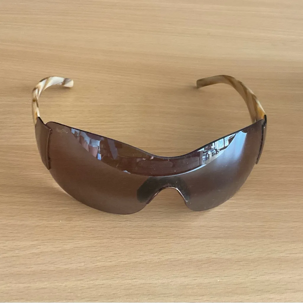 NWT Maui Jim Kula Tortoise Sunglasses with Case - Image 7