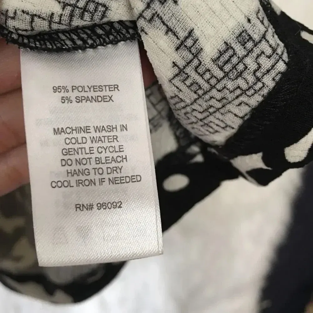 Katherine Barclay Black‎ White Floral Skirt-F21 - Image 5