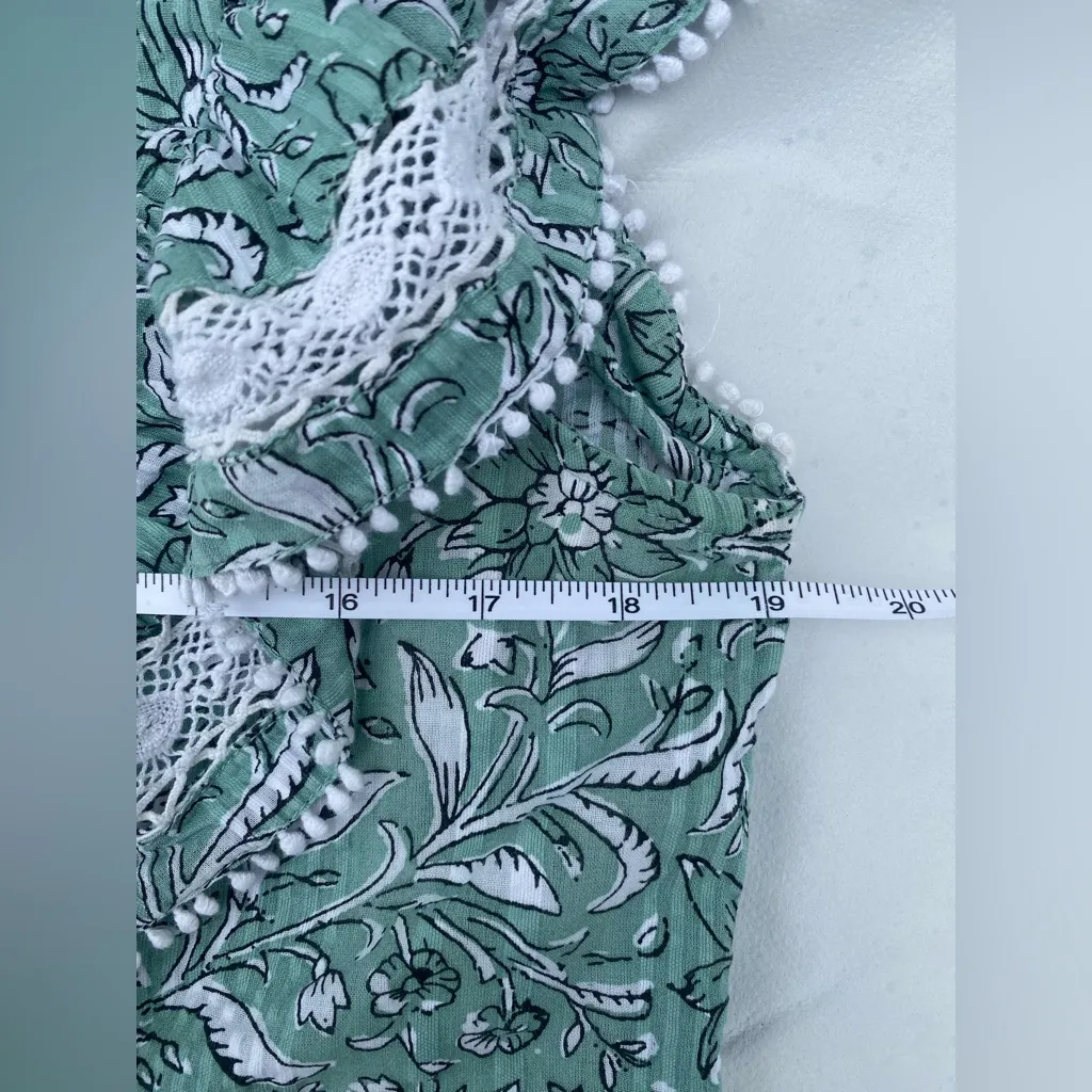 LOFT Green Flutter Sleeve Ruffled Blouse Size S - Image 8