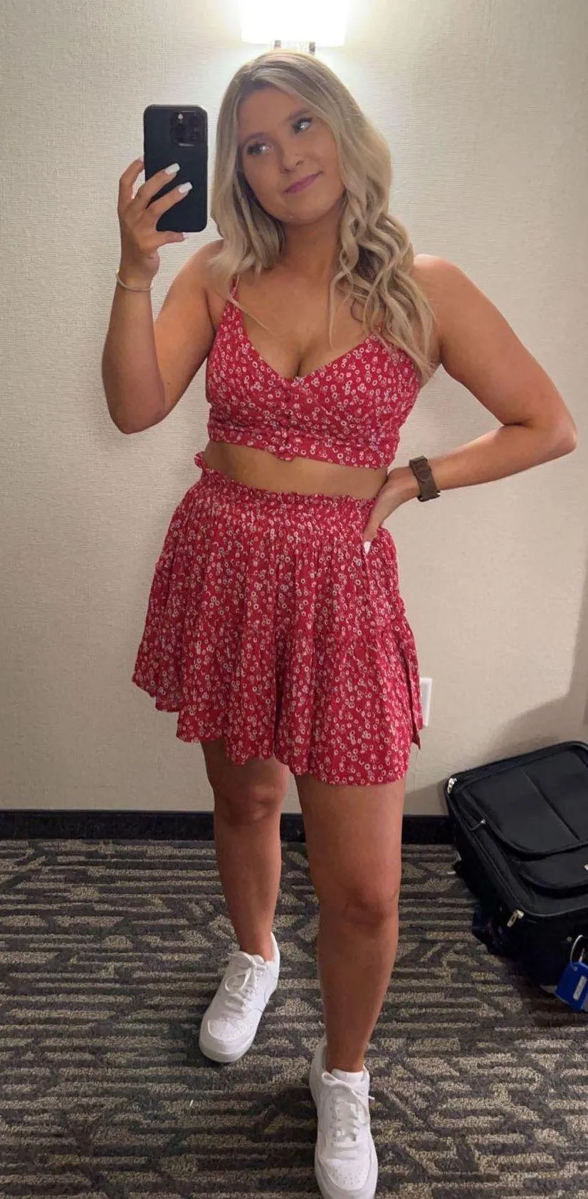 Shah Set Red - Image 2