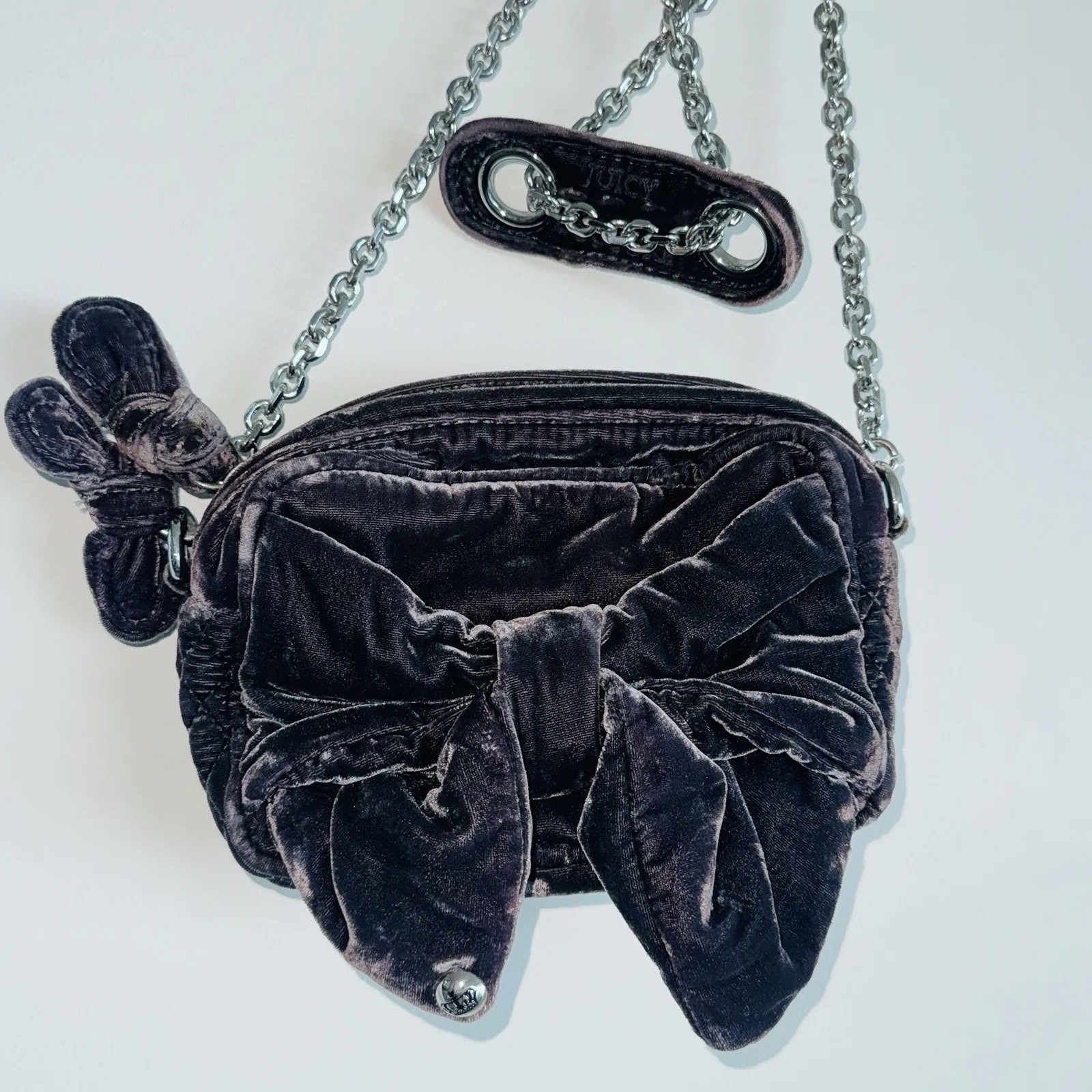 AUTH Y2K Vintage Juicy Couture Velvet Bow Crossbody Shoulder Bag Velour Grey - Image 12