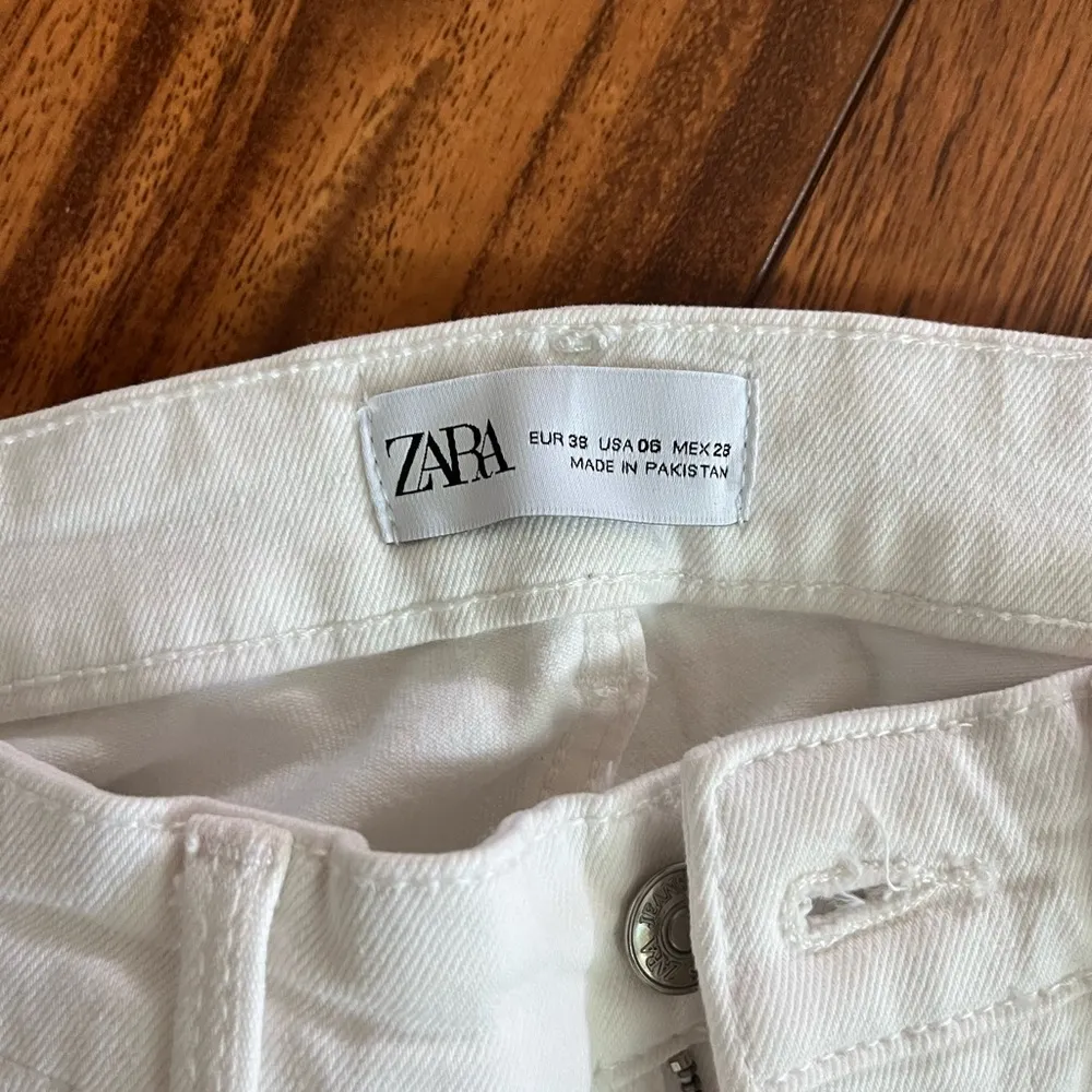 Zara White Jeans - Image 2