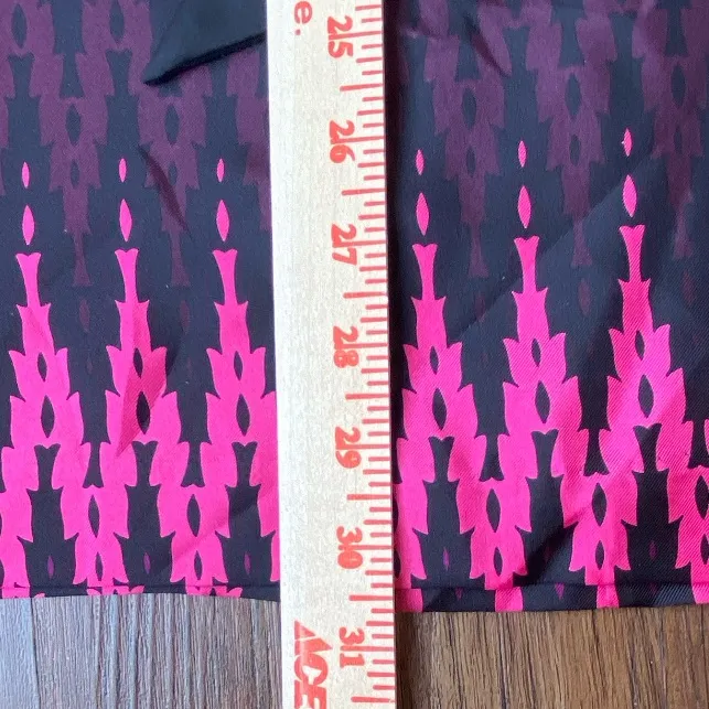 Original MILLY Of New York mini dress in size 2 100% silk, pink, purple, black - Image 8