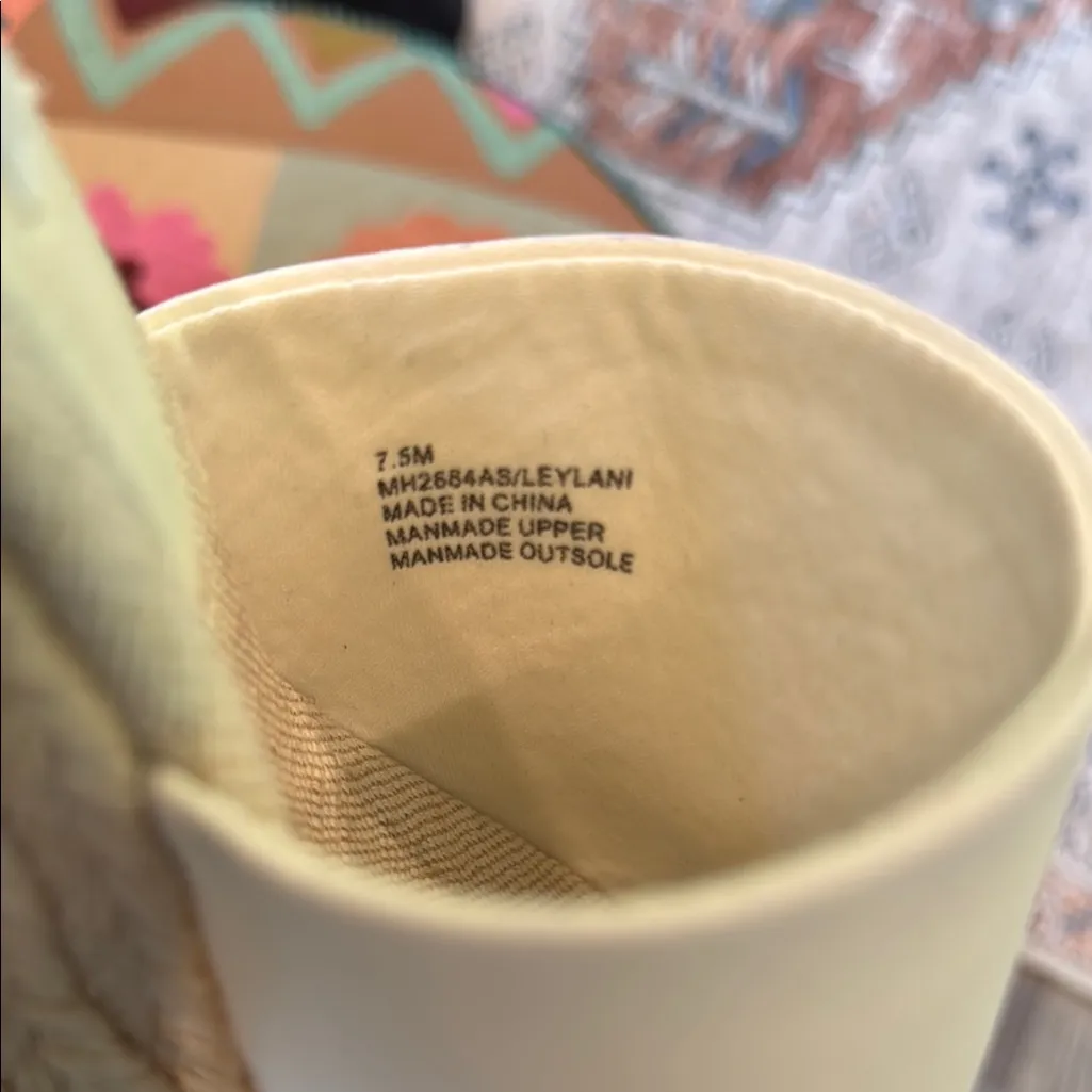 Altar'd State Cream Espadrille Platform Shoes size 9 - Image 4