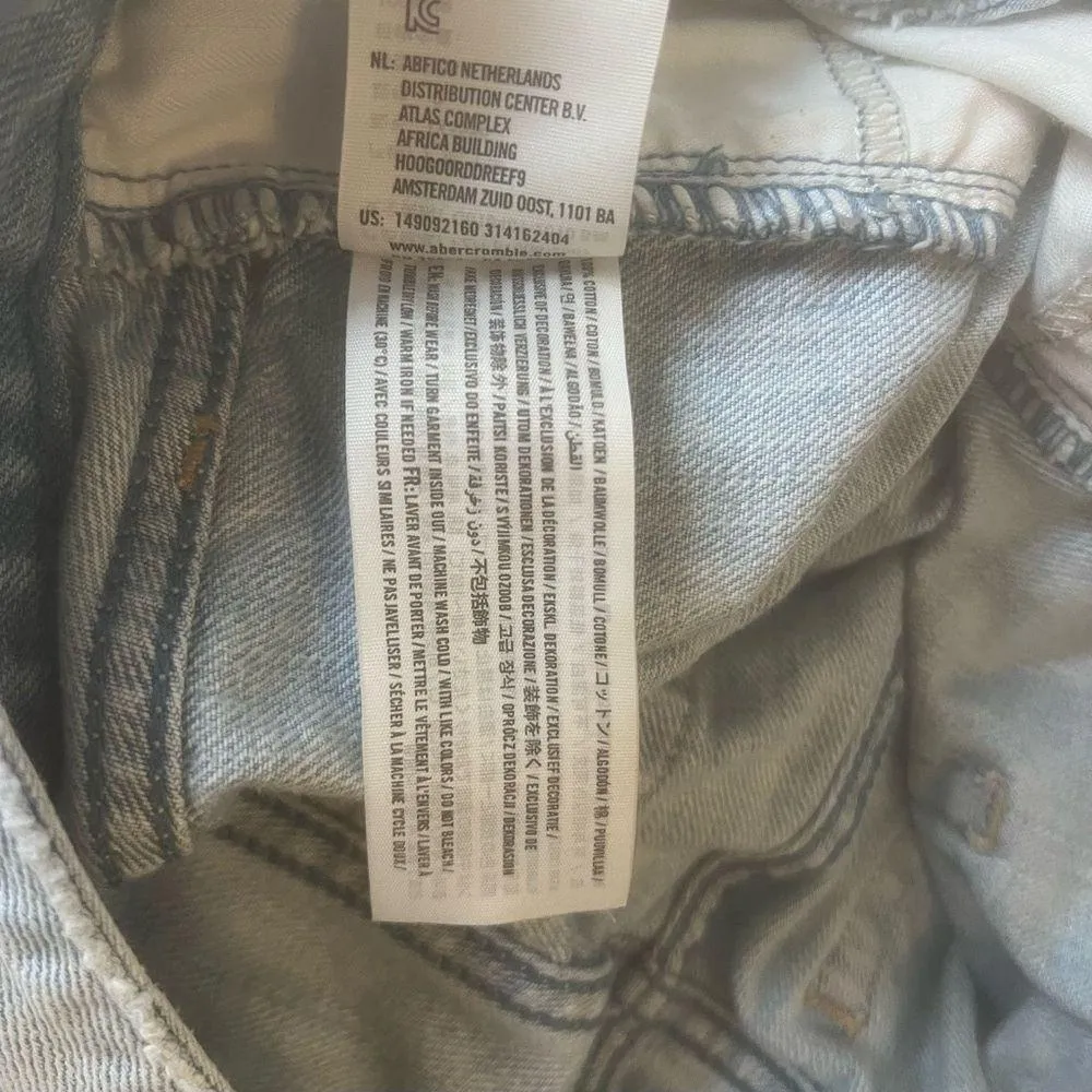 Abercrombie & Fitch Women's Distressed Denim Shorts Blue Size 0 - Image 10