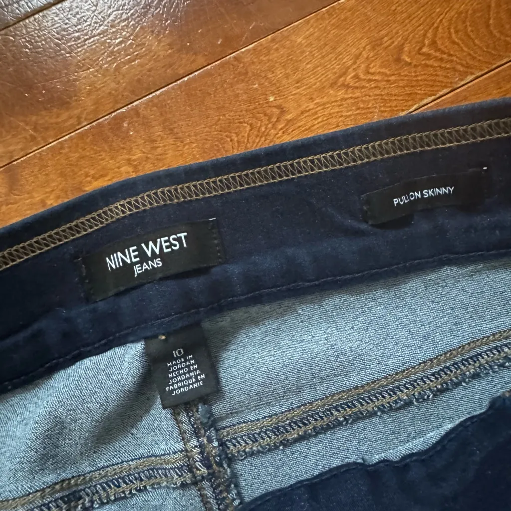 Women's Dark Blue Nine West Pull On Skinny Jeans - Image 2