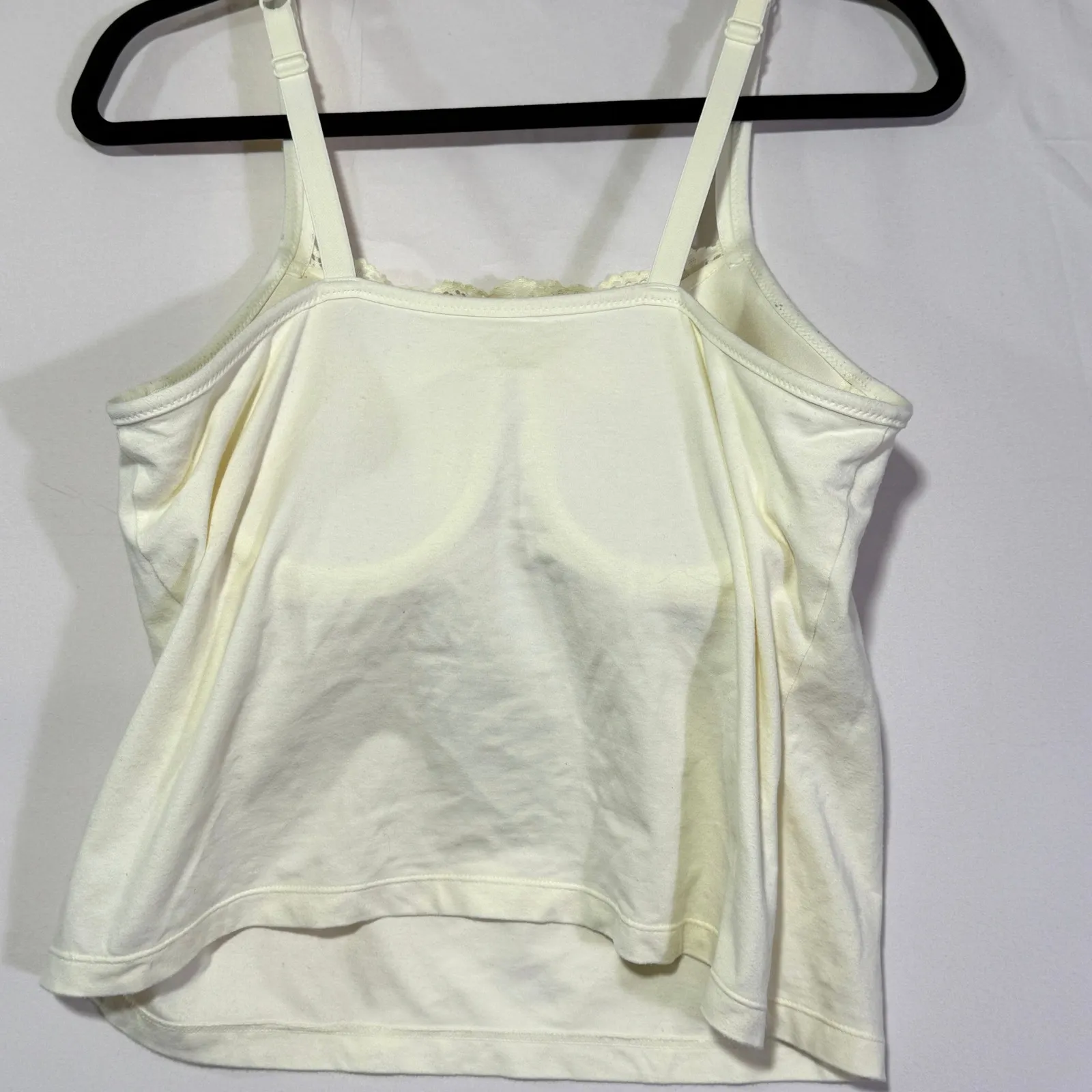 Bali Lace Trim Built-In Full Support Bra Cami Tank Top Women's Size 38C Cream‎ - Image 2