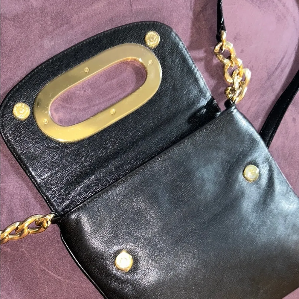 Michael Kors Black Leather and Gold Metal Crossbody Bag - Image 6