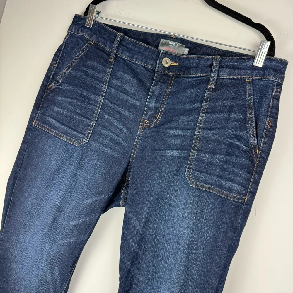 Torrid Boyfriend Straight Vintage Stretch Dark Wash Jeans Sz 18 - Image 5