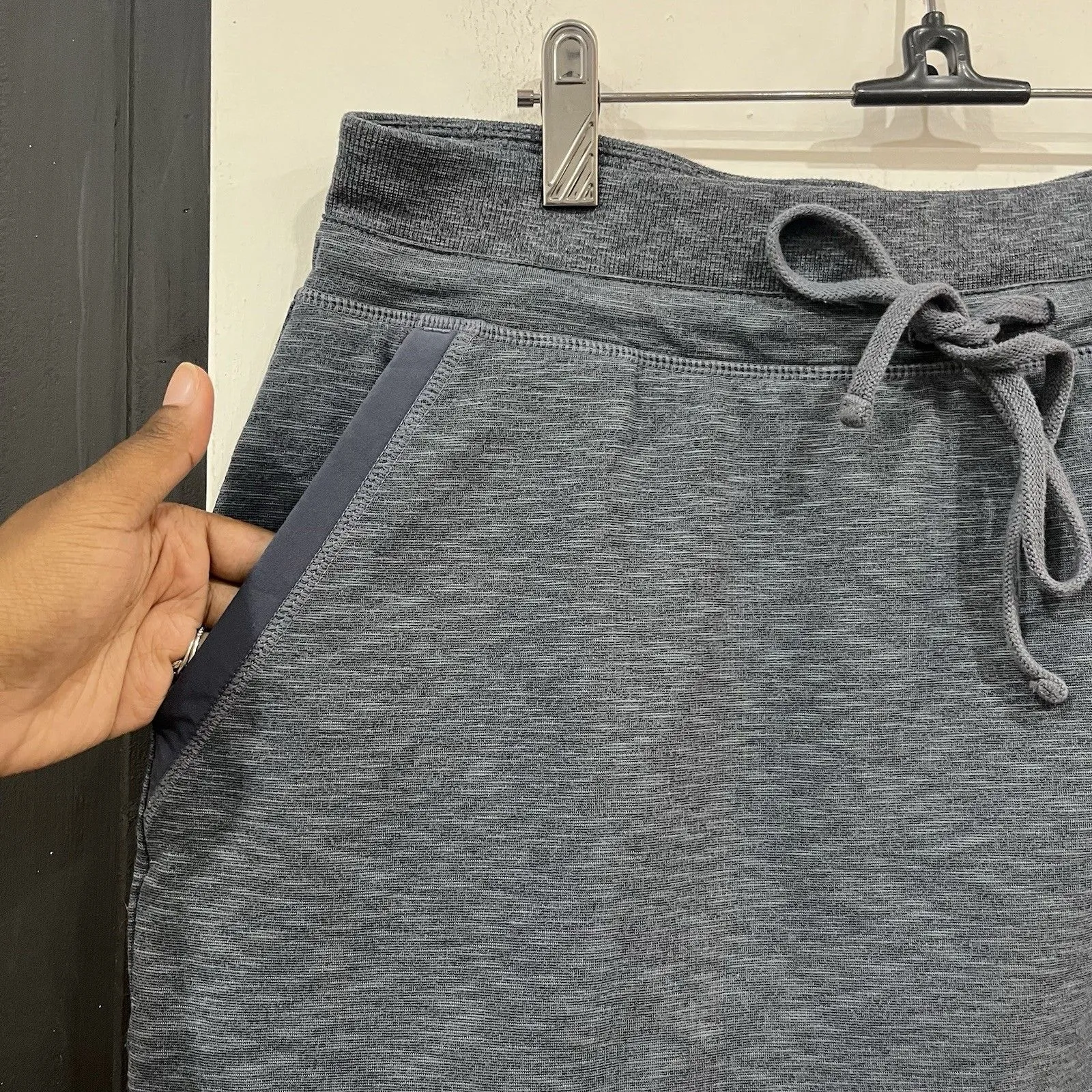 Athleta Techie Terry Drawstring Mini Skirt Activewear Knit Size Large - Image 3