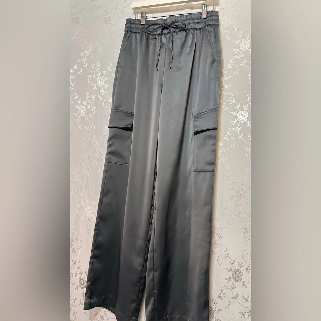 Rachel Zoe Charcoal Cargo Pants Grey Small Satin Silk Wide Leg - Image 5