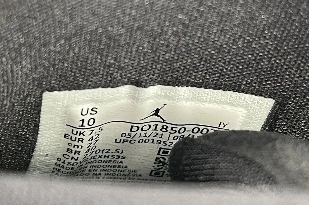 Air Jordan OG Metallic Gold Glitter Black Glistens Sneakers Womens 10 DO1850 007 - Image 8