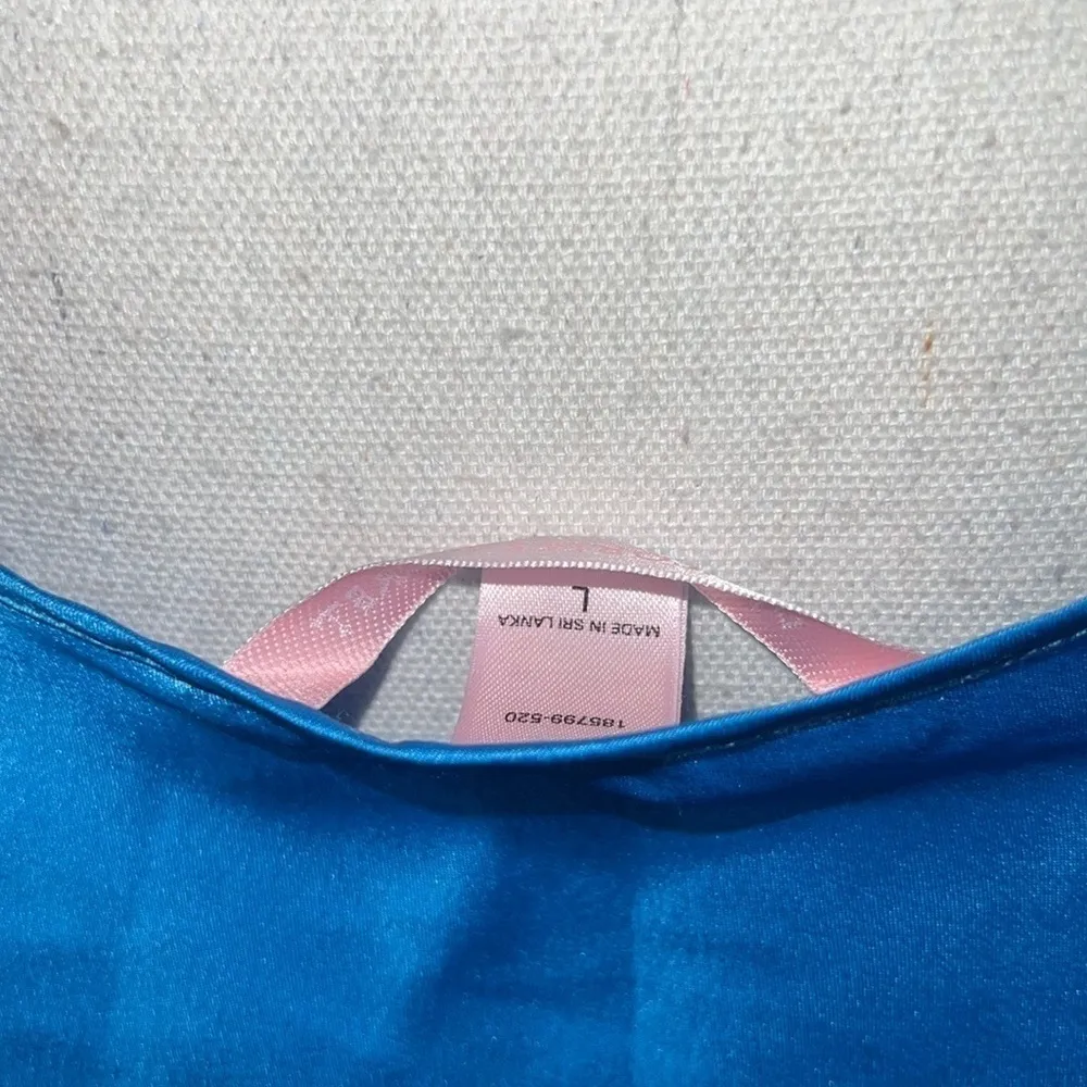 Victoria’s Secret 2006 Electric Blue Satin Cami - Image 4