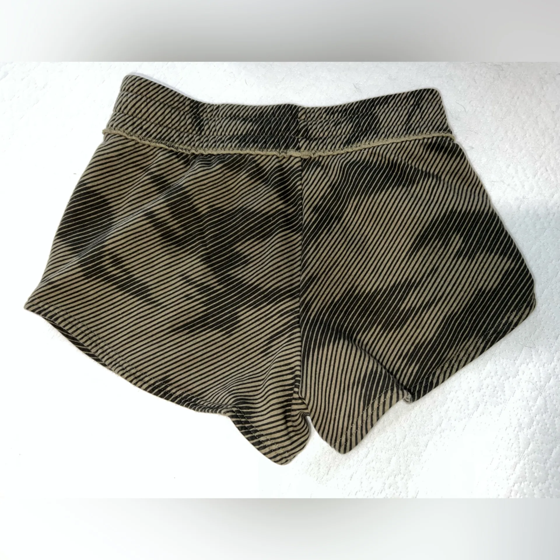 Project Rock Fleece Printed Size Small - Image 6