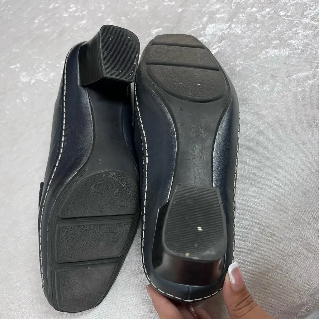 ARA Flex 4G Classic navy heeled penny Loafers for Women leather square toe Size undefined - Image 8