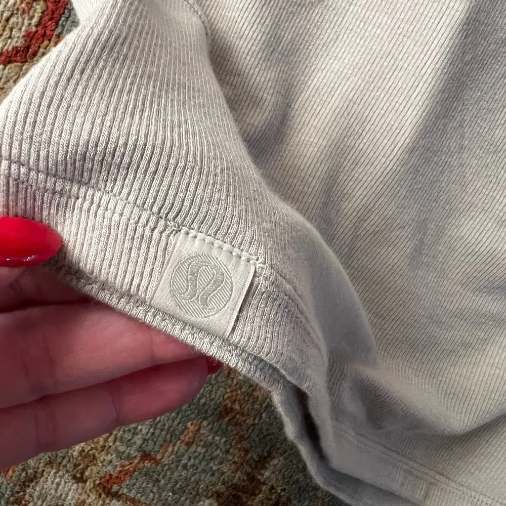 Lululemon Ribbed Micro-Modal Half Sleeve T-Shirt size 6 - Image 5