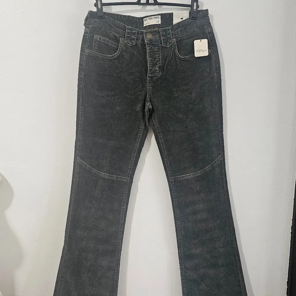 Free People We The Free Flora Cord Low-Rise Bootcut Jeans /Vintage Green/ - S-28 - Image 2