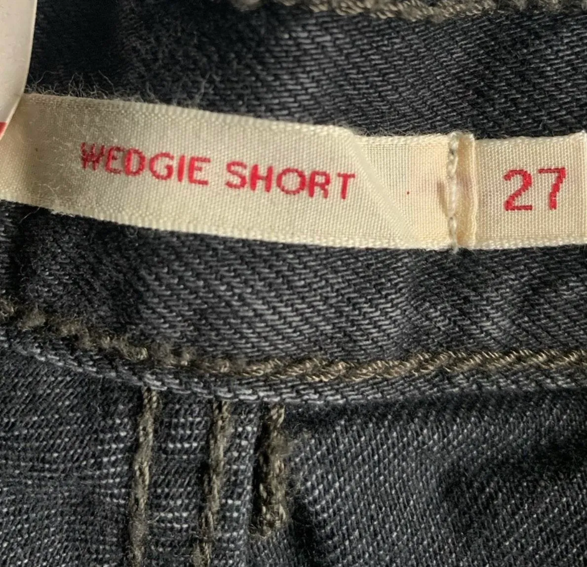 Levi’s Wedgie Short - Image 3