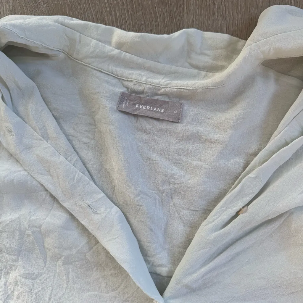 Everlane Boxy Light Green Button-Up Blouse - Image 4