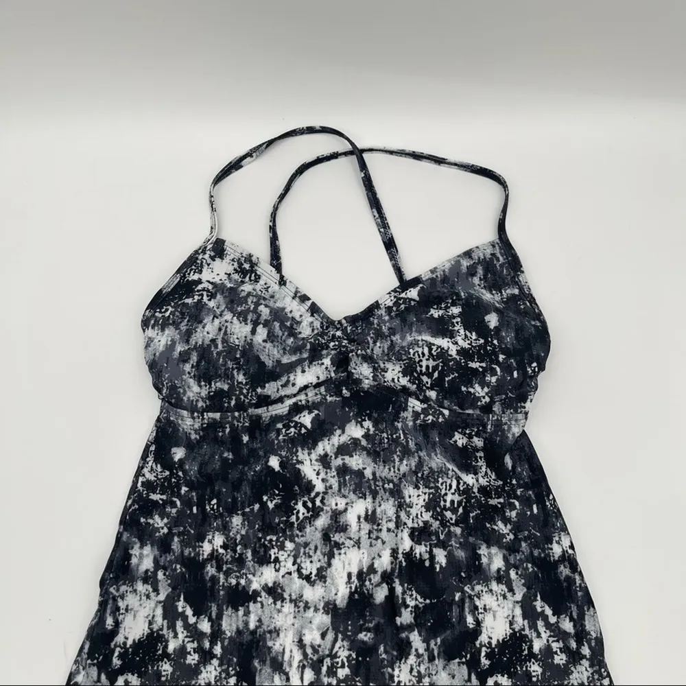NWOT ATHLETA Printed Zumma Swim Dress Coverup Athleisure Athletic B&W Size XXSP - Image 4