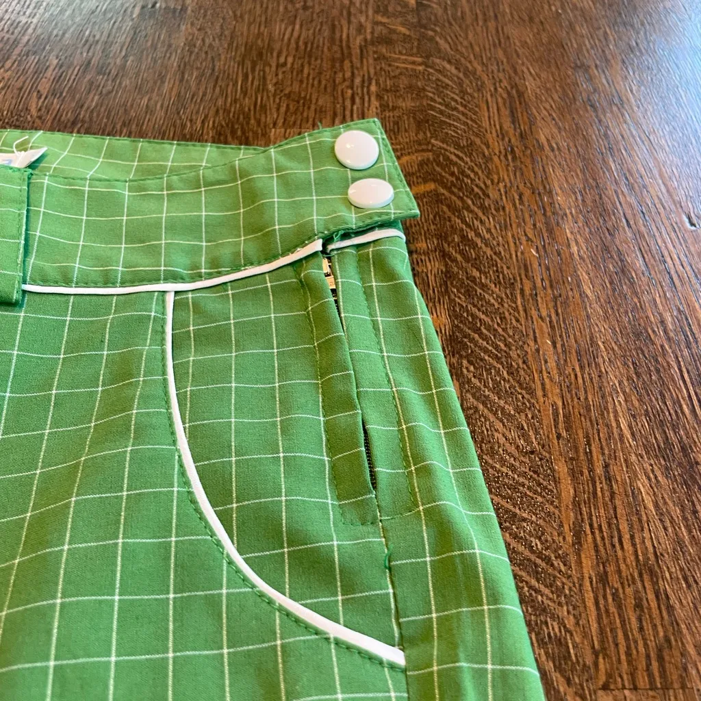 Lija Golf Shorts - Image 3