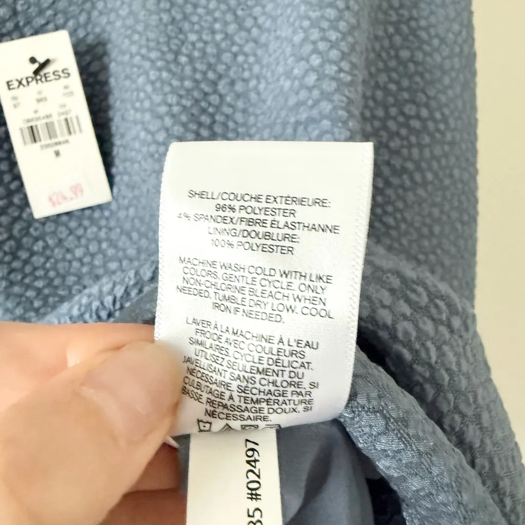 NWT Express Textured Camisole in Blue Pebble Pattern - size M - Image 5