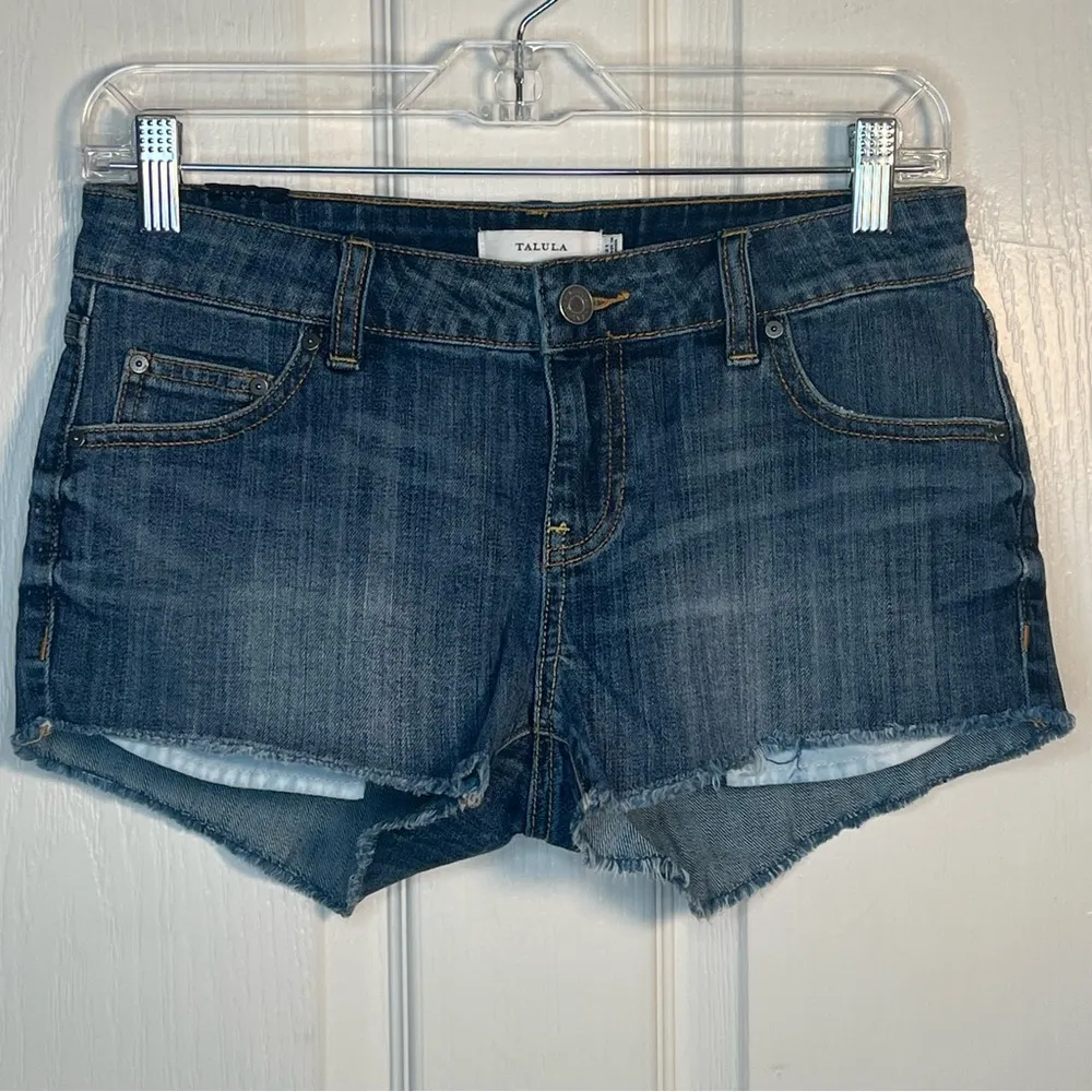 Talula Cut Off Denim Shorts Sz 27 - Image 2