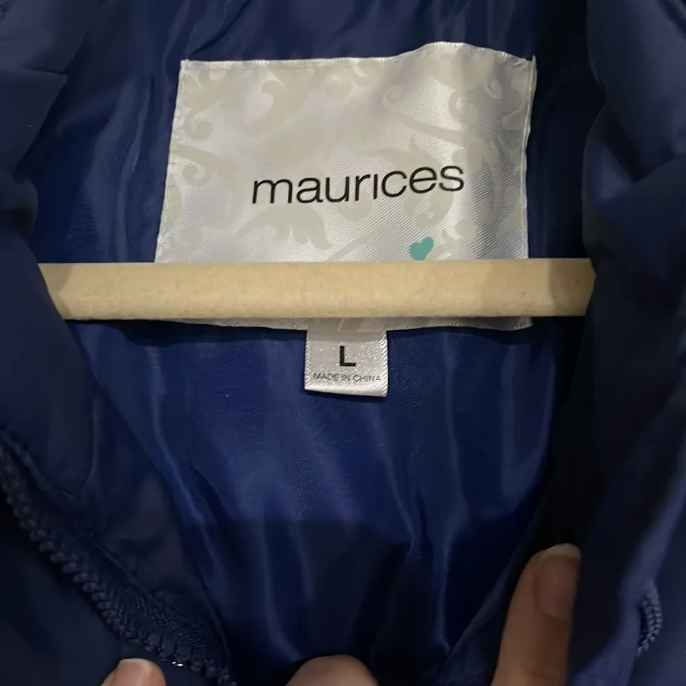 Puffer vest with hood - Image 5