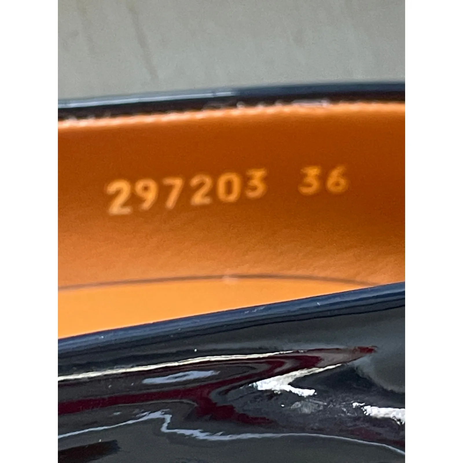 GUCCI Navy Patent Leather Peep-Toe Platform Heels Size 36 Made in Italy - Image 11