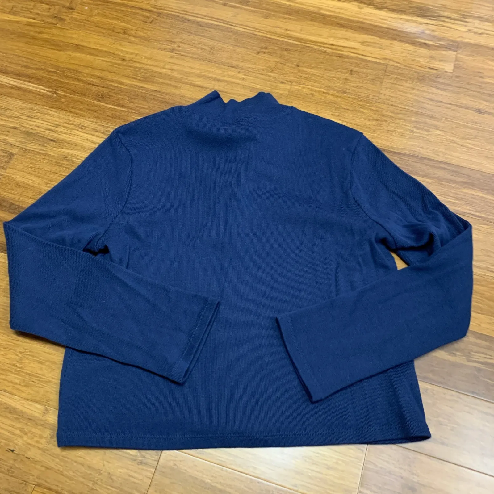 Ann Taylor Weekend Mock Neck Top Womens Medium‎ Ruffle Trim Long Sleeve Pullover - Image 3