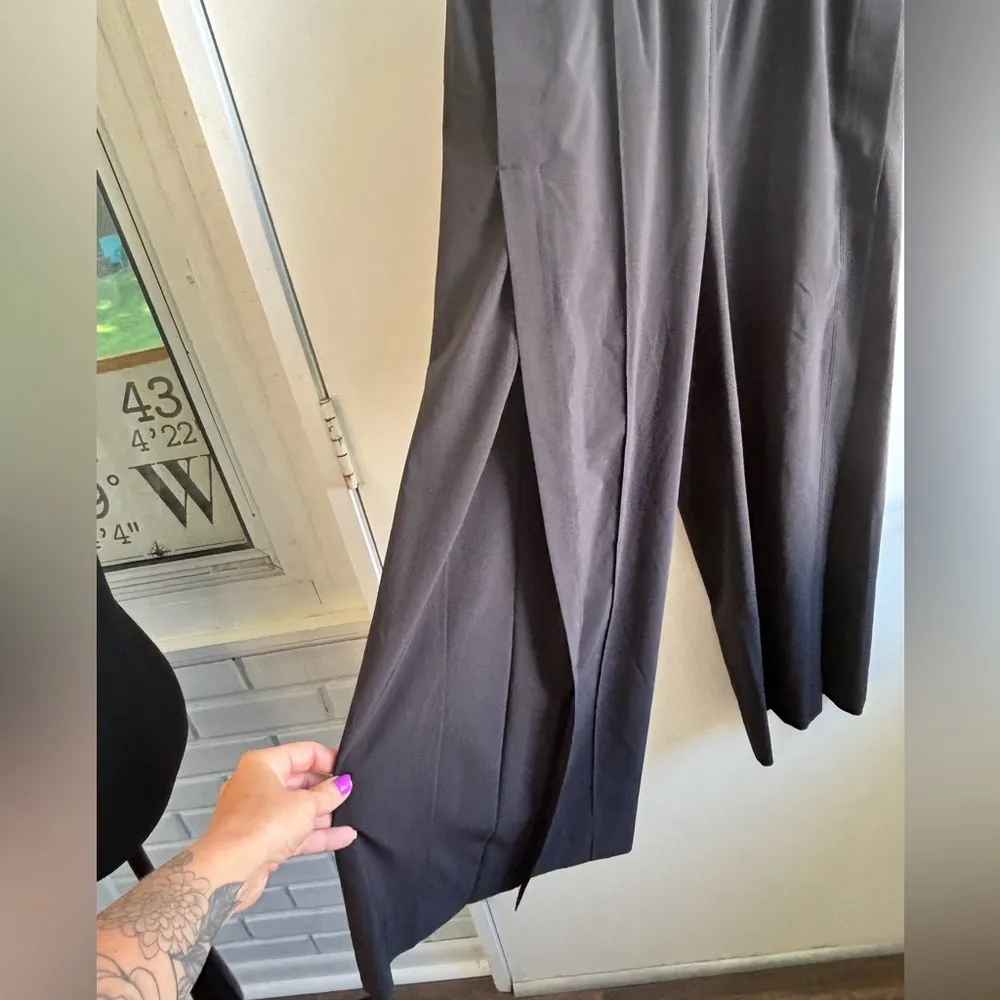 Lululemon Wanderer Culotte 6‎ Athleisure streetwear yoga workout minimalist - Image 5