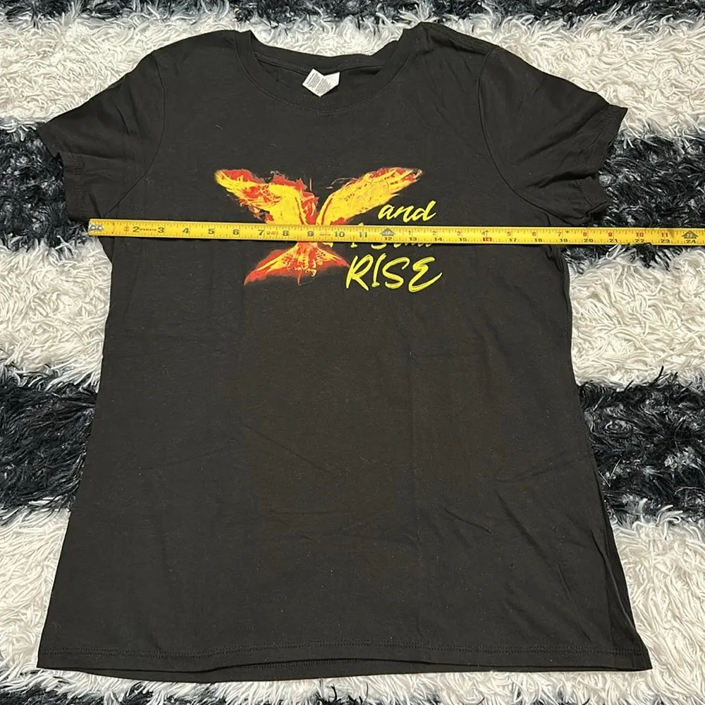 RunMotivators “I Shall Rise” Phoenix Challenge Tee, Large Black - Image 4