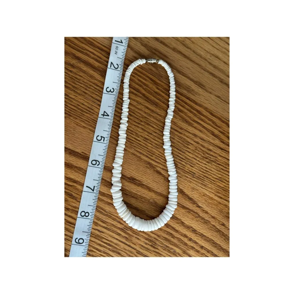 Vintage 60’s 70’s Large Natural Hawaiian Puka Shell Necklace Barrel Clasp 16inch - Image 7