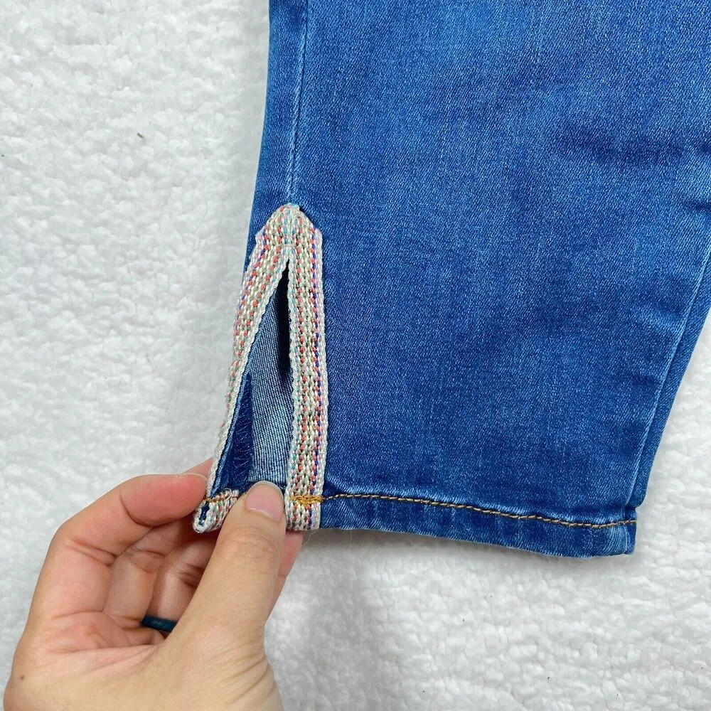 NYDJ Ami Skinny Jeans Lift Tuck Ankle Slit Embroidered Medium Wash Size 6 - Image 6