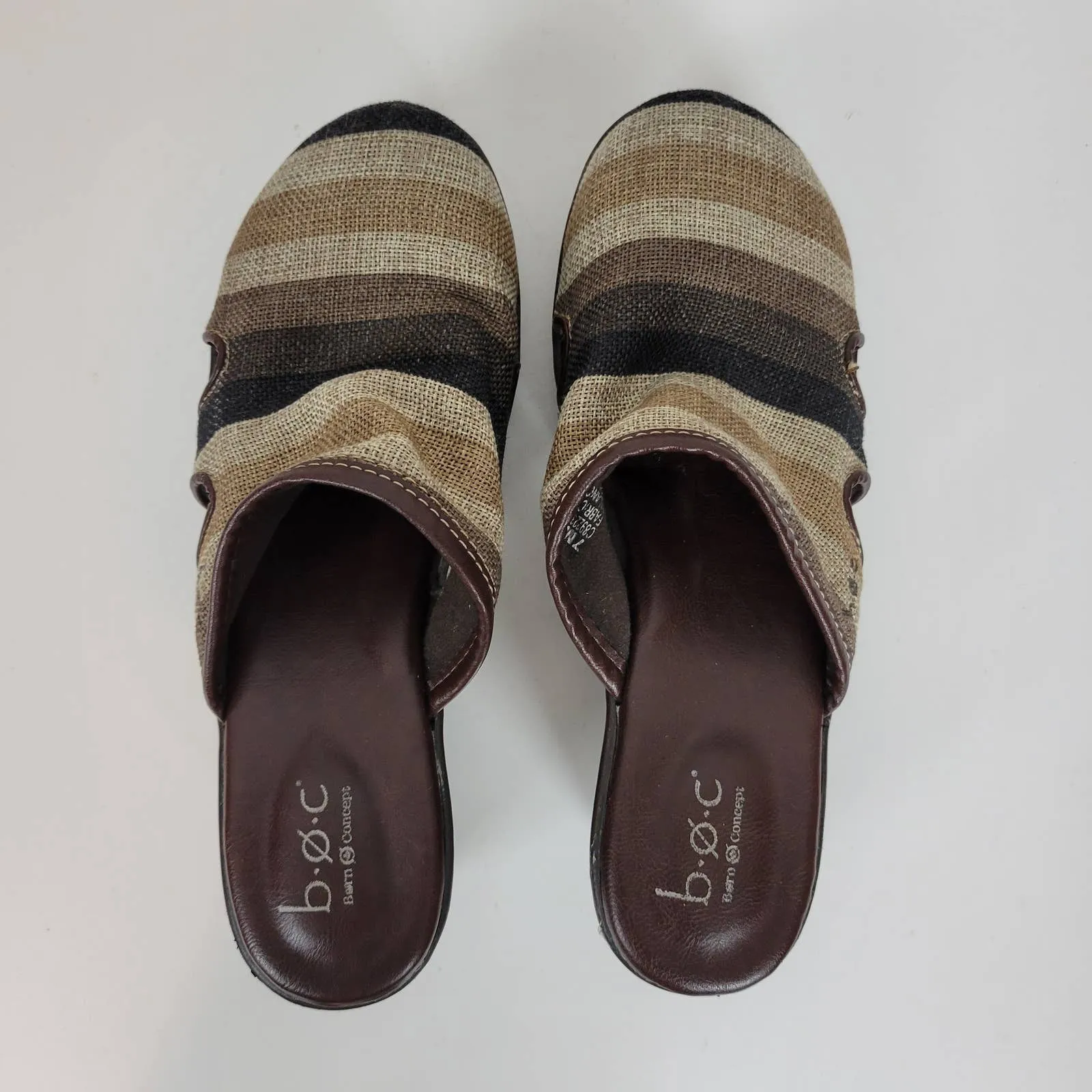 B.O.C Born Womens Shoes Size 7 Brown Gray Striped Canvas Slip On Clog‎ Mules - Image 3