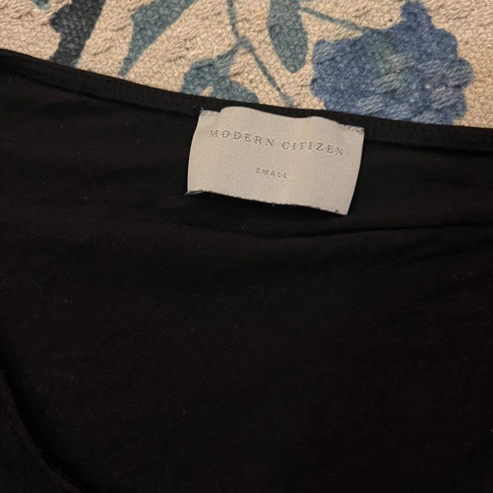 Mordern Citizen small black blouse - Image 8